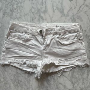 Blank NYC white jean shorts